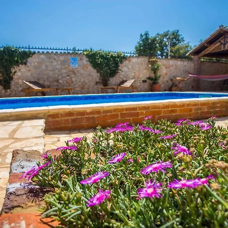 - Porec 1 Nova Vas (Porec)